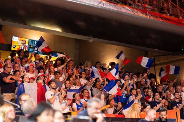 franzoesische Fans, GER, Frankreich vs. Korea, Basketball, FIBA Women s World Cup 2026, Gruppenphase, Spieltag 2, 05.09.2026 GER, Frankreich vs. Korea, Basketball, FIBA Women s World Cup 2026, Gruppenphase, Spieltag 2, 05.09.2026 Berlin Copyright: xEibner-Pressefoto MaxxVincenx EP_MVN