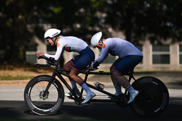 2026 UCI Para-cycling Road World Championships Picture by Mathew Wells SWpix.com - 05 09 2026 - Cycling - 2026 UCI Para-cycling Road World Championships - Huntsville, Alabama, United States of America - Women B Individual Time Trial (ITT) - Amelia Robertson piloted by Lulu Bartlett (Great Britain) Huntsville Cummings Research Park United States of America Copyright: x xSWpix.comx(t axPhotographyxHubxLtd)xMathewxWells SWpix.comx SWP-3030-22757