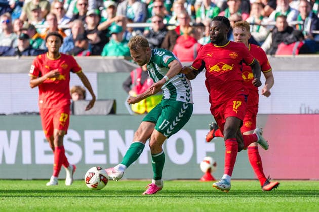 Marco Grüll (Werder Bremen, 17), Ridle Baku (RB Leipzig, 17), Deutschland: Fussball, Bundesliga, Saison 2026 27, 2. Spieltag, 05.09.2026, Werder Bremen vs RB Leipzig, Weserstadion (Bremen) *** Marco Grüll, Werder Bremen, 17; Ridle Baku, RB Leipzig, 17; German Soccer, Bundesliga, 2026–27 Season, Matchday 2, September 5, 2026, Werder Bremen vs. RB Leipzig, Weserstadion, Bremen Copyright: xLeonxFrickx