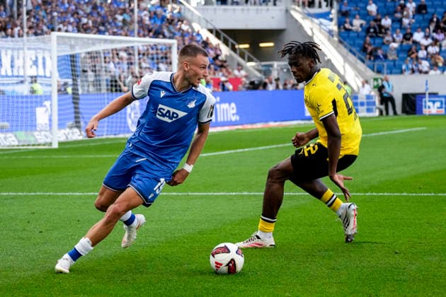 v.li.: Tim Lemperle (Hoffenheim, 19), Joane Gadou (BVB, 22), Aktion, Action, Spielszene, 05.09.2026, Sinsheim (Deutschland), Fussball, Bundesliga, TSG 1899 Hoffenheim - Borussia Dortmund, DFB DFL REGULATIONS PROHIBIT ANY USE OF PHOTOGRAPHS AS IMAGE SEQUENCES AND OR QUASI-VIDEO. *** From left: Tim Lemperle (Hoffenheim), 19; Joane Gadou (BVB), 22; Action; Game scene; September 5, 2026; Sinsheim, Germany, soccer, Bundesliga, TSG 1899 Hoffenheim vs. Borussia Dortmund, DFB and DFL regulations prohibit any use of photographs as image sequences and or quasi-video xozx