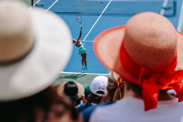 US Open tennis tournament - Day 7 Fans watch Qinwen Zheng (C) of China in action against Madison Keys of USA during the Women s Singles third round of the US Open Tennis Championships in Flushing Meadows, New York, USA, 05 September 2026. FLUSHING MEADOWS NEW YORK United States  Copyright: xOLGAxFEDOROVAx