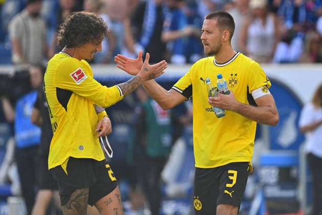 Schlussjubel v.li:Fabio SILVA (Borussia Dortmund), Waldemar ANTON (Borussia Dortmund), Jubel,Freude,Begeisterung,Aktion. Fussball 1. Bundesliga Saison 2026 2027, 2.Spieltag, Spieltag02,, TSG 1899 Hoffenheim - Borussia Dortmund 2-3 am 05.09.2026 , SNP ARENA *** Celebration at the final whistle: Fabio SILVA (Borussia Dortmund), Waldemar ANTON (Borussia Dortmund); celebration, joy, excitement, action; Soccer, Bundesliga, 2026–2027 season, Matchday 2, Matchday 02, TSG 1899 Hoffenheim vs. Borussia Dortmund 2–3 on September 5, 2026, SNP ARENA