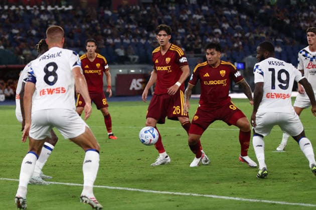 SOCCER - Serie A - AS Roma vs. Atalanta BC Photo by IPA ABACAPRESS.COM88168265 - September 5, 2026: Roma vs. Atalanta (Serie A) Sports; Soccer; Matchday 3 Pictured: Castro, Balerdi (Photo by Gino Mancini) Roma Italy  Copyright: xIPAxSport ABACAx