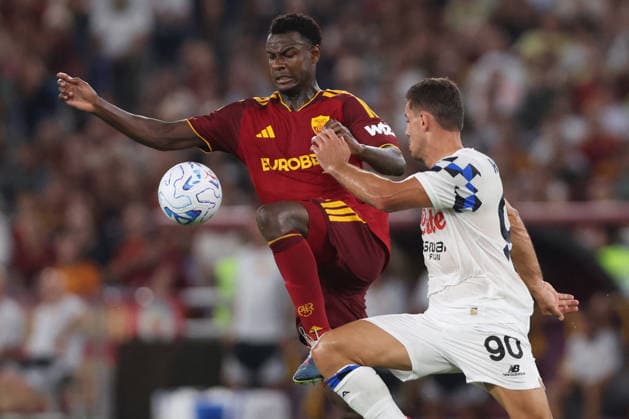SOCCER - Serie A - AS Roma vs. Atalanta BC Photo by IPA ABACAPRESS.COM88163986 - Rome, Italy — September 5, 2026: Evan Ndicka (center back) of AS Roma, Nikola Krstovic (forward) of Atalanta Bergamasca Calcio, seen in action during the 2026–2027 Italian Serie A – Enilive Championship soccer match between AS Roma and Atalanta Bergamasca Calcio at the Olympic Stadium in Rome. Rome Italy  Copyright: xIPAxSport ABACAx