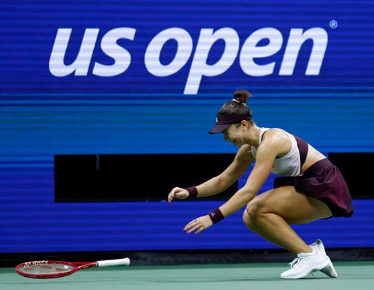 Iva Jovic celebrates after match point defeating Alexandra Eala of the Philippines in 3 sets in Arthur Ashe Stadium in the 3rd round at the 2026 US Open Tennis Championship at the USTA Billie Jean King National Tennis Center in New York City on Saturday, September 5, 2026.  NYP20260905136 JOHNxANGELILLO