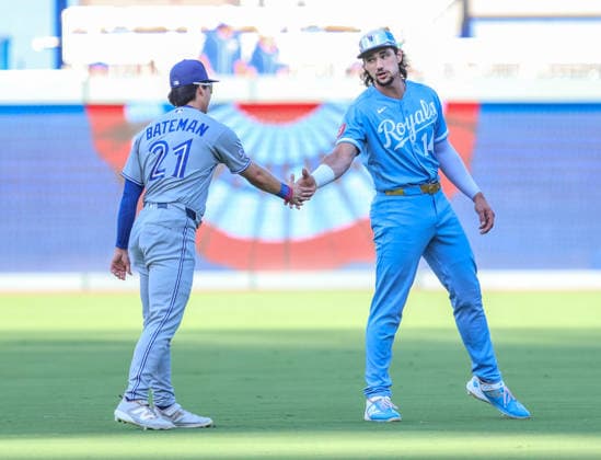 SEP 5, 2026: Toronto Blue Jays outfielder Brett Bateman (21) and Kansas City Royals outfielder Jac Caglianone (14) talks before the game at Kauffman Stadium Kansas City, MO. CSM MLB, Baseball Herren, USA 2026: Blue Jays Vs Royals Sep 5th  - ZUMAc04_ 20260905_zma_c04_370 Copyright: xRomanxPunox