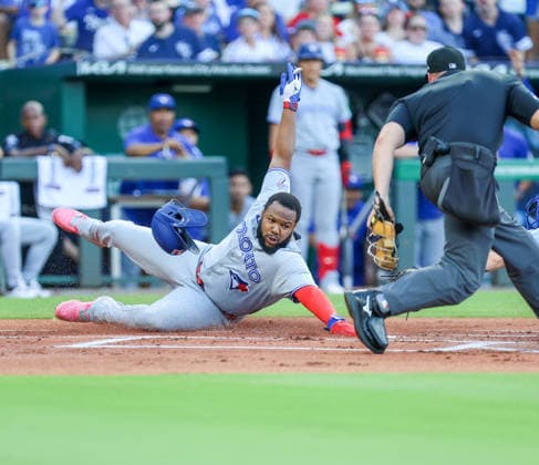SEP 5, 2026: Toronto Blue Jays first baseman Vladimir Guerrero Jr. (27) slides into home plate and scores in the 1st inning against the Kansas City Royals at Kauffman Stadium Kansas City, MO. CSM Kansas City United States - ZUMAc04_ 20260905_zma_c04_381 Copyright: xRomanxPunox