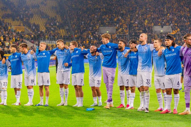 Deutschland: 2.Bundesliga, Saison 2026 2027, 05.09.2026, 4. Spieltag, SG Dynamo Dresden vs VfL Bochum, Rudolf-Harbig-Stadion : Mannschaft jubelnd vor dem Auswärtsblock *** Germany 2. Bundesliga, 2026–2027 Season, September 5, 2026, Matchday 4, SG Dynamo Dresden vs. VfL Bochum, Rudolf Harbig Stadium: Team celebrating in front of the away section Copyright: xMichellexLukax