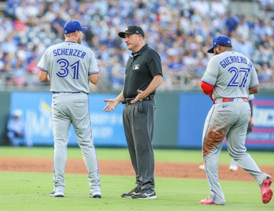 SEP 5, 2026: Toronto Blue Jays relief pitcher Max Scherzer (31) argues a balk call with the umpire in the 1st inning against the Kansas City Royals at Kauffman Stadium Kansas City, MO. CSM Kansas City United States - ZUMAc04_ 20260905_zma_c04_421 Copyright: xRomanxPunox