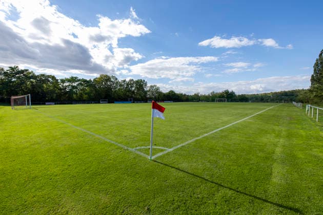 U17, U 17 DFB-Nachwuchsliga - Vorrunde Gruppe H: FC Rot-Weiß Erfurt vs. Eintracht Braunschweig; Erfurt; 05.09.2026 Hauptplatz Cyriaksgebreite Erfurt U17 DFB-Nachwuchsliga - Vorrunde Gruppe H: FC Rot-Weiß Erfurt vs. Eintracht Braunschweig; Hauptplatz Cyriaksgebreite Erfurt; 05.09.2026 DFB REGULATIONS PROHIBIT ANY USE OF PHOTOGRAPHS AS IMAGE SEQUENCES AND OR QUASI-VIDEO. Copyright: xBEAUTIFULxSPORTS Duehringx