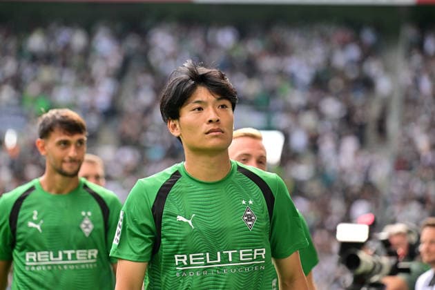 05.09.2026; Moenchengladbach; Fussball, Herren, Saison 2026 2027, Borussia Moenchengladbach vs. SV Elversberg Shuto Machino (Gladbach); im Hintergrund links Fabio Chiarodia (Gladbach) DFL regulations prohibit any use of photographs as image sequences and or quasi-video. ista-Borussia-Park Nordrhein-Westfalen Deutschland *** September 5, 2026, Mönchengladbach Soccer, Men s, 2026–2027 Season, Borussia Mönchengladbach vs. SV Elversberg; Shuto Machino (Gladbach) in the background on the left; Fabio Chiarodia (Gladbach); DFL regulations prohibit any use of photographs as image sequences and or quasi-video; Borussia Park, North Rhine-Westphalia, Germany
