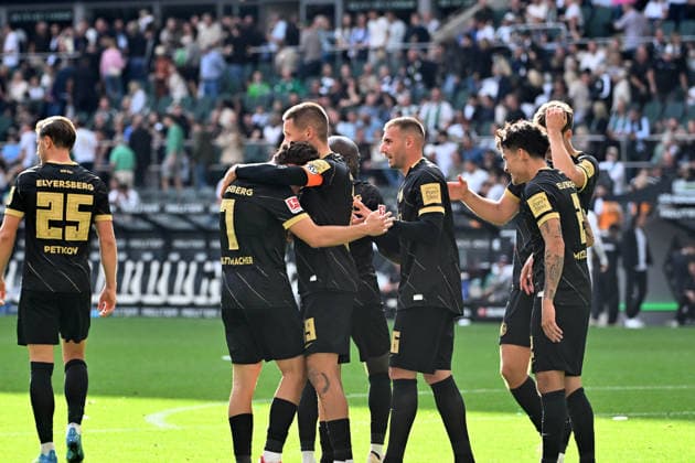 05.09.2026; Moenchengladbach; Fussball, Herren, Saison 2026 2027, Borussia Moenchengladbach vs. SV Elversberg Riesenjubel Jubel, Freude nach Spielende bei den Elversbergern DFL regulations prohibit any use of photographs as image sequences and or quasi-video. ista-Borussia-Park Nordrhein-Westfalen Deutschland *** September 5, 2026, Mönchengladbach Soccer, Men s, 2026–2027 Season, Borussia Mönchengladbach vs. SV Elversberg Huge celebrations, joy among the Elversberg players after the final whistle DFL regulations prohibit any use of photographs as image sequences and or quasi-video content at Borussia Park, North Rhine-Westphalia, Germany