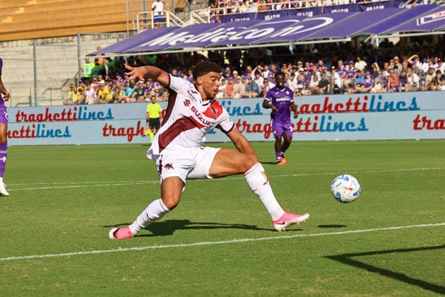 ACF Fiorentina v Torino FC - Serie A 2026 27 Che Adams in action during the Italian Serie A football match between ACF Fiorentina and Torino F.C. at the Artemio-Franchi stadium in Florence, Italy, on September 5, 2026. Firenze FI Italy  Copyright: xPaoloxGiulianix originalFilename:giuliani-acffiore260905_npJsM.jpg