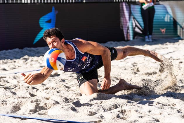 Beach volleyball, Beachvolleyball - MEVZA Schladming SCHLADMING,AUSTRIA,06.SEP.26 - BEACH VOLLEYBALL - win2day Tour PRO, MEVZA Schladming. Image shows Maximilian Trummer.  GEPAxpictures xJulioxArellano