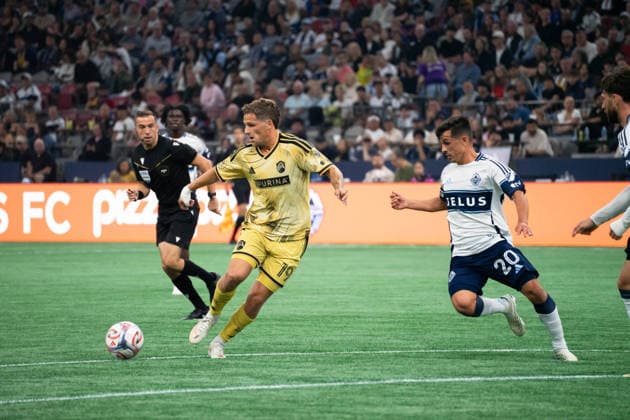 VANCOUVER, CANADA - SEPTEMBER 5: Carlo Holse of St Louis City SC controls the ball while Andres Cubas of Vancouver Whitecaps FC follows closely during the Major League Soccer match between Vancouver Whitecaps FC and St Louis City SC at BC Place Stadium on September 5, 2026 in Vancouver, British Columbia, Canada. Copyright: xAmyxElle SPPx Sportspressphoto_SPR224392