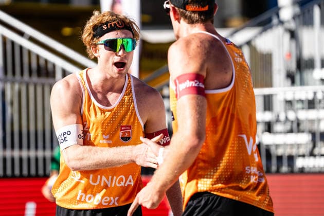 Beach volleyball, Beachvolleyball - MEVZA Schladming SCHLADMING,AUSTRIA,06.SEP.26 - BEACH VOLLEYBALL - win2day Tour PRO, MEVZA Schladming. Image shows Tim Berger (AUT) and Timo Hammarberg (AUT).  GEPAxpictures xJulioxArellano