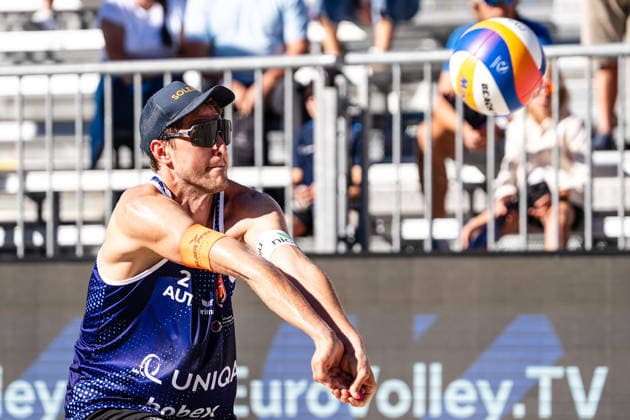 Beach volleyball, Beachvolleyball - MEVZA Schladming SCHLADMING,AUSTRIA,06.SEP.26 - BEACH VOLLEYBALL - win2day Tour PRO, MEVZA Schladming. Image shows Lorenz Peter (AUT).  GEPAxpictures xJulioxArellano