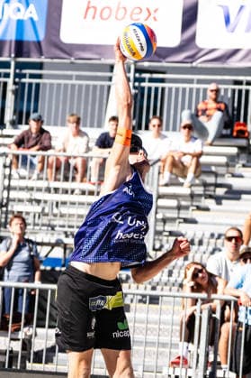 Beach volleyball, Beachvolleyball - MEVZA Schladming SCHLADMING,AUSTRIA,06.SEP.26 - BEACH VOLLEYBALL - win2day Tour PRO, MEVZA Schladming. Image shows Lorenz Peter (AUT).  GEPAxpictures xJulioxArellano