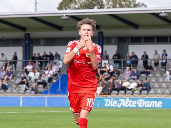 Fußball, A-Junioren, Saison 2026 2027, DFB-Nachwuchsliga, Vorrunde, Gruppe B (5. Spieltag), Hertha BSC U19 - 1. FC Union Berlin U19, Linus Güther (1. FC Union), Jubel nach Tor zum 1:0, 06.09.2026, Copyright: xMatthiasxKochx