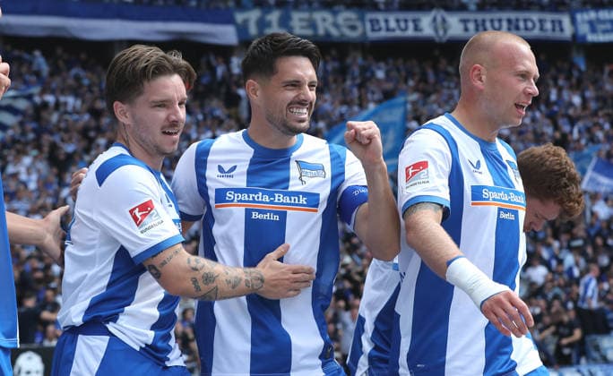 Josip Brekalo jubelt nach Tor zum 1:0 mit Mads Pedersen, Jon Dagur Thorsteinsson Freude Emotion Jubel Fußball Fussball DFL 2. Bundesliga Herren 4. Spieltag Saison 2026 2027 06.09.2026 Hertha BSC Berlin vs. 1.FC Magdeburg FCM DFL regulations prohibit any use of photographs as image sequences and or quasi-video *** Josip Brekalo celebrates his 1-0 goal with Mads Pedersen, Jon Dagur Thorsteinsson, joy, emotion, celebration, sports, soccer, DFL 2. Bundesliga Men, Matchday 4, 2026–2027 season, June 9, 2026, Hertha BSC Berlin vs. 1. FC Magdeburg (FCM). DFL regulations prohibit any use of photographs as image sequences and or quasi-video