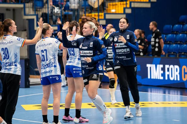 HSG Blomberg-Lippe (GER) vs. Gloria Bistrita (ROM), Handball, EHF Champions League Women, Gruppenphase, 6.9.2026, Saision 2026 2027, Lemgo Lilli Roepcke (HSG Blomberg-Lippe, 25) beim Einlaufen Lemgo Phoenix Contact Arena Deutschland