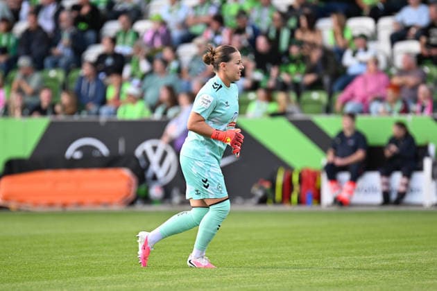 Fußball I Frauen I Saison 2026-2027 I Bundesliga I 3. Spieltag I VfL Wolfsburg - SV Werder Bremen I 06.09.2026 Torjubel Mariella El Sherif (39, SV Werder Bremen) nach dem 1:0 aus Sicht der Gäste Freisteller, Nahaufnahme, Porträt, Portrait, Einzelfoto, Einzelbild, Körper Wolfsburg AOK Stadion Niedersachsen Deutschland *** Soccer I Women s I 2026–2027 Season I Bundesliga I Matchday 3 I VfL Wolfsburg vs. SV Werder Bremen I September 6, 2026 Goal celebration by Mariella El Sherif 39, SV Werder Bremen after the 1–0 win (from the visitors’ perspective), close-up, portrait, single photo, single image, body, Wolfsburg, AOK Stadium, Lower Saxony, Germany Copyright: xLobeca InesxHähnelx