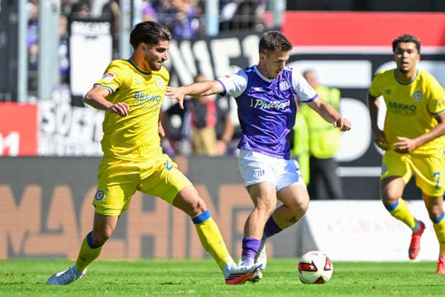 2. Bundesliga - 26 27 - VfL Osnabrück - Eintracht Braunschweig am 06.09.2026 an der Bremer Brücke in Osnabrück Fabio Di Michele Sanchez (Braunschweig) im Zweikampf gegen Patrick Kammerbauer (Osnabrueck) *** 2. Bundesliga, Matchday 26, 27: VfL Osnabrück vs. Eintracht Braunschweig on September 6, 2026, at the Bremer Brücke in Osnabrück. Fabio Di Michele Sanchez of Braunschweig battles Patrick Kammerbauer of Osnabrück. MT
