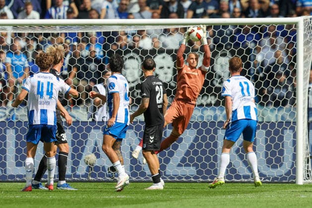 06.09.2026, xtgx, Fussball - 2.Bundesliga Hertha BSC Berlin - 1.FC Magdeburg emspor, v.l. (DFL DFB REGULATIONS PROHIBIT ANY USE OF PHOTOGRAPHS as IMAGE SEQUENCES and or QUASI-VIDEO) Berlin *** September 6, 2026, xtgx, Soccer, 2. Bundesliga, Hertha BSC Berlin 1 FC Magdeburg, emspor, from left: DFL, DFB. REGULATIONS PROHIBIT ANY USE OF PHOTOGRAPHS AS IMAGE SEQUENCES AND OR QUASI-VIDEO, Berlin