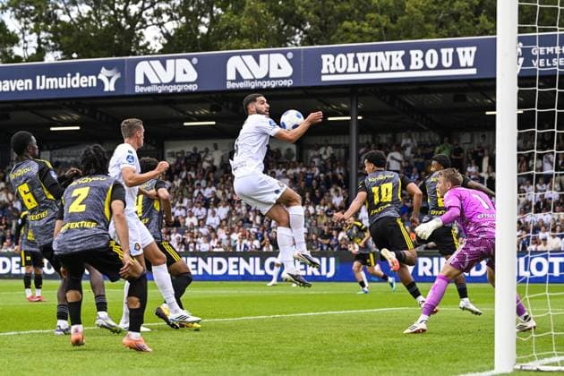 VELSEN - Chance for Abdelnour Soualhia of Telstar during the Dutch Eredivisie match between Telstar and Cambuur at the BUKO Stadium on September 6, 2026, in Velsen, the Netherlands. OLAF KRAAK ANP Eredivisie 2026 27 xVIxANPxSportx xxANPxIVx 567367416 originalFilename: 567367416.jpg