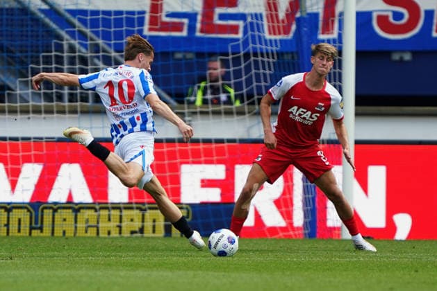 2026-09-06 VriendenLoterij Eredivisie: SC Heerenveen v AZ Alkmaar HEERENVEEN, NETHERLANDS - SEPTEMBER 6: Ringo Meerveld of sc Heerenveen during the VriendenLoterij Eredivisie match between SC Heerenveen and AZ Alkmaar at Abe Lenstra stadion on September 6, 2026 in Heerenveen, Netherlands. Heerenveen Abe Lenstra stadion Netherlands Content not available for redistribution in The Netherlands directly or indirectly through any third parties. Copyright: xAndrexWeeningx