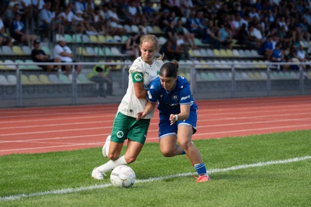 06.09.2026, xjyhynx, Frauen Fussball Regionalliga Süd, 2. Spieltag, Karlsruher SC - SpVgg Greuther Fürth v.l., Jasmin Ittner (20, SpVgg Greuther Fürth) im Zweikampf mit Selina Häfele (19, Karlsruher SC) (DFL DFB REGULATIONS PROHIBIT ANY USE OF PHOTOGRAPHS as IMAGE SEQUENCES and or QUASI-VIDEO) Karlsruhe