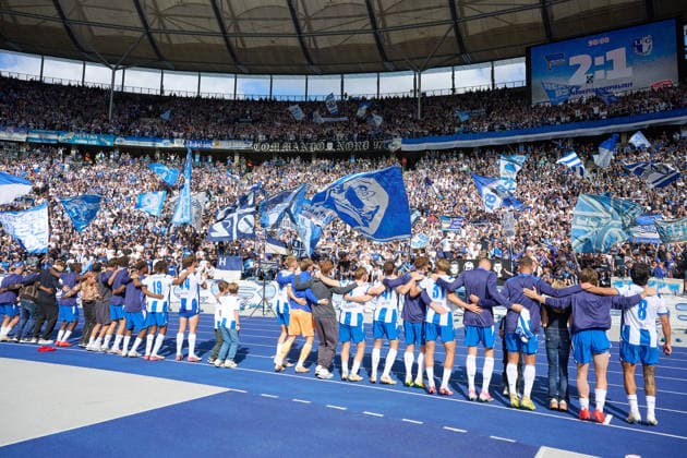 Hertha BSC Berlin, jubelt nach Sieg mit Fans in der Ostkurve, GER, Hertha BSC vs. 1. FC Magdeburg, 2. Bundesliga, Saison 2026 2027, 04. Spieltag, 06.09.2026 (DFL REGULATIONS PROHIBIT ANY USE OF PHOTOGRAPHS AS IMAGE SEQUENCES AND OR QUASI - VIDEO). GER, Hertha BSC vs. 1. FC Magdeburg, 2. Bundesliga, Saison 2026 2027, 04. Spieltag, 06.09.2026 Berlin *** Hertha BSC Berlin celebrates a victory with fans in the Ostkurve, GER, Hertha BSC vs. 1 FC Magdeburg, 2. Bundesliga, 2026–2027 season, Matchday 4, September 6, 2026 DFL regulations prohibit any use of photographs as image sequences and or quasi-video GER, Hertha BSC vs. 1 FC Magdeburg, 2. Bundesliga, 2026–2027 season, Matchday 4, September 6, 2026, Berlin Copyright: xEibner-Pressefotox xClaudiusxRauchx EP_CRH