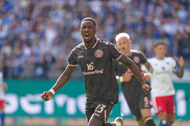 Torjubel nach Tor zum 0:1 Sheraldo Becker (1. FSV Mainz 05, 23) GER, Hamburger SV vs. 1. FSV Mainz 05, Fußball, 1. Bundesliga, Spieltag 02, Saison 2026 2027, 06.09.2026 DFL REGULATIONS PROHIBIT ANY USE OF PHOTOGRAPHS AS IMAGE SEQUENCES AND OR QUASI-VIDEO GER, Hamburger SV vs. 1. FSV Mainz 05, Fußball, 1. Bundesliga, Spieltag 02, Saison 2026 2027, 06.09.2026 Hamburg *** Goal celebration after Sheraldo Becker’s goal to make it 0–1, 1. FSV Mainz 05, 23 GER, Hamburger SV vs. 1. FSV Mainz 05, soccer, Bundesliga, Matchday 02, 2026–2027 season, September 6, 2026 DFL regulations prohibit any use of photographs as image sequences and or quasi-video GER, Hamburger SV vs. 1. FSV Mainz 05, soccer, 1. Bundesliga, Matchday 02, 2026–2027 Season, September 6, 2026, Hamburg Copyright: xEibner-Pressefoto MarcelxvonxFehrnx EP_MFN