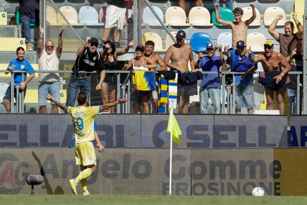 Serie a football match Frosinone Calcio vs Venezia Frosinone s Italian forward Antonio Raimondo celebrates after scoring a goal of 2- 0 during the Serie A football match between Frosinone Calcio vs Venezia at the Benito Stirpe stadium in Frosinone, Italy on September 06, 2026. _BPH4094 Copyright: xAntonioxBalascox