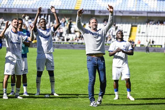 Gent s head coach Rik De Mil celebrates after winning a soccer match between Cercle Brugge and KAA Gent, Sunday 6 September 2026 in Brugge, on day 5 of the 2026-2027 Jupiler Pro League first division of the Belgian championship. TOM GOYVAERTS TomxGoyvaerts  x185443835x