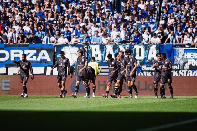 1. Bundesliga: Hamburger SV vs. 1. FSV Mainz 05, 06.09.2026 JUBEL zum 0:1 durch Sheraldo Becker (1. FSV Mainz 05, 23) TOR; Fußball, 1. Bundesliga, 2. Spieltag: Hamburger SV vs. 1. FSV Mainz 05 am 06.09.2026 im Volksparkstadion, Hamburg DFL REGULATIONS PROHIBIT ANY USE OF PHOTOGRAPHS AS IMAGE SEQUENCES AND OR QUASI-VIDEO. *** 1 Bundesliga: Hamburger SV vs. 1 FSV Mainz 05, September 6, 2026 — CELEBRATION after Sheraldo Becker’s 0–1 goal for 1 FSV Mainz 05, 23 GOALS soccer, 1st Bundesliga, Matchday 2: Hamburger SV vs. 1st FSV Mainz 05 on September 6, 2026, at the Volksparkstadion, Hamburg. DFL regulations prohibit any use of photographs as image sequences and or quasi-video. Copyright: xBEAUTIFULxSPORTS Tonhäuserx