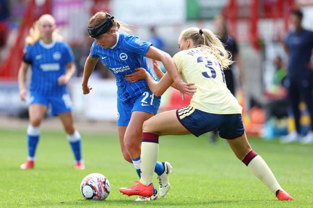 Crawley, England, 6th September 2026. Olivia Garcia of Brighton & Hove Albion and Smilla Holmberg of Arsenal challenge for the ball during the Brighton Women vs Arsenal Women Barclays Women s Super League match at Broadfield Stadium, Crawley. Picture credit should read: Paul Terry Sportimage EDITORIAL USE ONLY. No use with unauthorised audio, video, data, fixture lists, club league logos or live services. Online in-match use limited to 120 images, no video emulation. No use in betting, games or single club league player publications. SPI_031_PT_Brighton_W_Arsenal_W SPI-4977-0031