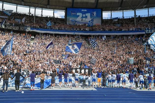 06.09.2026, xtgx, Fussball - 2.Bundesliga Hertha BSC Berlin - 1.FC Magdeburg emspor, v.l. Berlin Jubel ueber den Sieg, Jubel nach Spielende (DFL DFB REGULATIONS PROHIBIT ANY USE OF PHOTOGRAPHS as IMAGE SEQUENCES and or QUASI-VIDEO) Berlin *** September 6, 2026, xtgx, Soccer, 2. Bundesliga, Hertha BSC Berlin 1 FC Magdeburg, emspor, from left: Berlin celebrating the victory, Celebrations after the final whistle. DFL and DFB regulations prohibit any use of photographs as image sequences and or quasi-video. Berlin