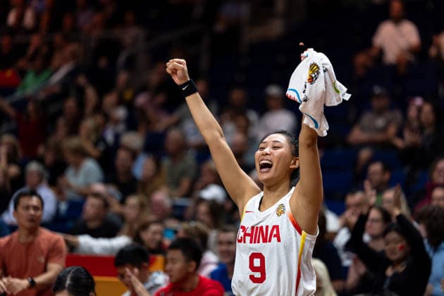 Ziting Tang (China, 09) jubelt Jubel, GER, China vs. Tschechien, Basketball, FIBA Women s World Cup 2026, Gruppenphase, Spieltag 2, 06.09.2026 GER, China vs. Tschechien, Basketball, FIBA Women s World Cup 2026, Gruppenphase, Spieltag 2, 06.09.2026 Berlin Copyright: xEibner-Pressefoto MaxxVincenx EP_MVN