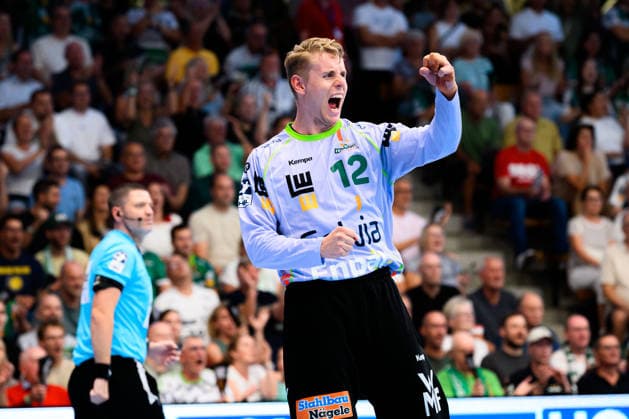 Goeppingwn: HBL - 26 27 - Frisch Auf Goeppingen - THW Kiel Torhueter Kristian Saeveras (Goeppingen) Jubel Freude Emotion Goeppingen EWS Arena Baden-Württemberg Deutschland