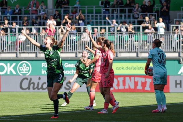 06.09.2026, xgrfx, Fussball Google Pixel Frauen-Bundesliga, VfL Wolfsburg - SV Werder Bremen v.l. Tor, Camilla Küver zum 3:2 (VfL Wolfsburg) Wolfsburg *** September 6, 2026, xgrfx, Soccer Google Pixel Women s Bundesliga, VfL Wolfsburg vs. SV Werder Bremen, goal, Camilla Küver scores the 3-2 goal for VfL Wolfsburg, Wolfsburg
