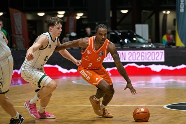 easyCredit Basketball Bundesliga, Testspiel, Niners Chemnitz - Legia Warschau 06.09.2026 ab 15.00 Uhr Chemnitz, Chemnitz Arena Im Foto: 02 Stefan Smith easyCredit Basketball Bundesliga, Testspiel, Niners Chemnitz - Legia Warschau Chemnitz Sachsen Deutschland Copyright: xEHLxMedia MichelxKöhlerx 20260609-Niners-Chemnitz-Legia-Warschau_037
