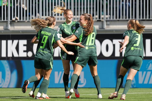 06.09.2026, xgrfx, Fussball Google Pixel Frauen-Bundesliga, VfL Wolfsburg - SV Werder Bremen v.l. Tor, Mara Alber zum 1:1 (VfL Wolfsburg) Wolfsburg *** September 6, 2026, xgrfx, Soccer, Google Pixel, Women s Bundesliga, VfL Wolfsburg vs. SV Werder Bremen, goal, Mara Alber scores the 1-1 equalizer for VfL Wolfsburg, Wolfsburg