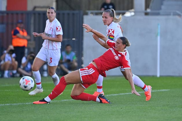 Torchance Klara BUEHL (FCB), Aktion,Strafraumszene. Fussball Google Pixel Bundesliga der Frauen Saison 2026 2027, 3.Spieltag, Spieltag03 FC Bayern Muenchen Frauen - SC Freiburg am 06.09.2026 FC BAYERN CAMPUS *** Goal opportunity: Klara BUEHL (FCB), action, penalty area play, soccer, Google Pixel, Women s Bundesliga, 2026–2027 season, Matchday 3, Matchday 03: FC Bayern Munich Women vs. SC Freiburg on September 6, 2026, FC BAYERN CAMPUS
