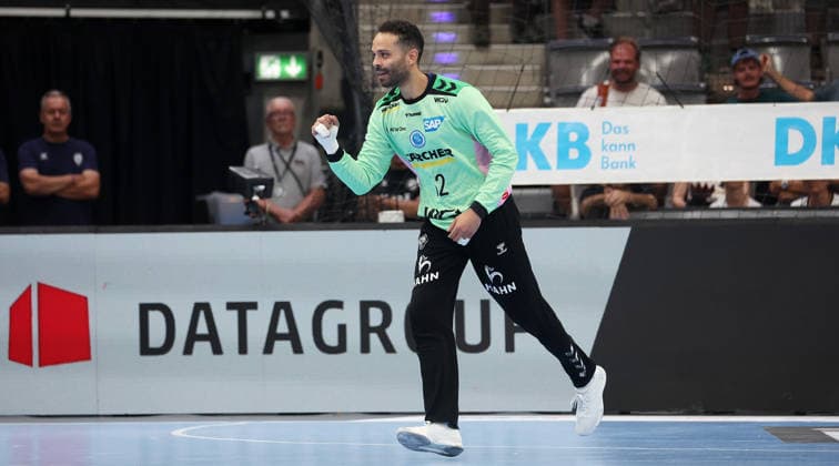 2026.09.06, Deutschland, Stuttgart, Handball TVB Stuttgart vs. Füchse Berlin, Mohamed Essam Moustafa El-Tayar (TVB) jubelt und ballt die Faust