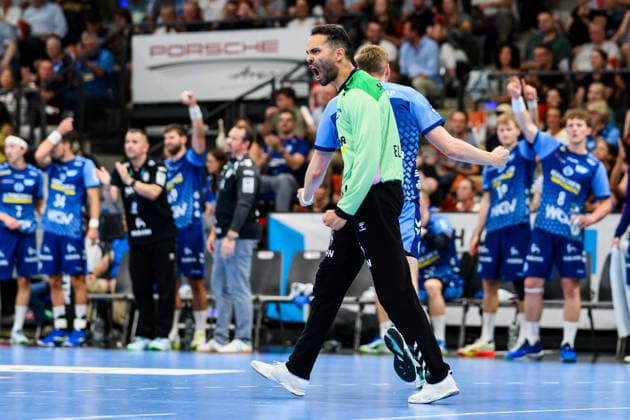 TVB Stuttgart - Füchse Berlin Handball: 1. Bundesliga, Herren, Saison 2026 2027, TVB Stuttgart - Füchse Berlin, Porsche Arena. Stuttgarts Torwart Mohamed El Tayar jubelt. Stuttgart Porsche Arena Baden-Württemberg Deutschland