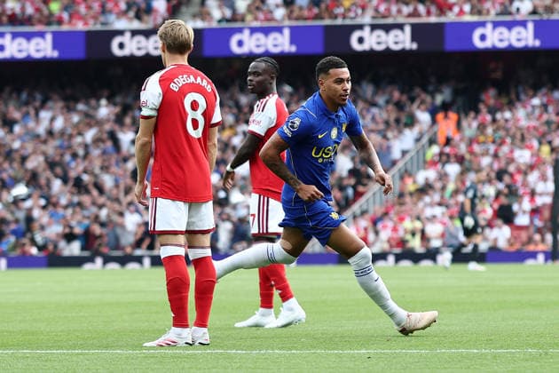 London, England, 6th September 2026. Morgan Rogers of Chelsea celebrates scoring his sides opening goal during the Arsenal vs Chelsea Premier League match at the Emirates Stadium, London. Picture credit should read: David Klein Sportimage EDITORIAL USE ONLY. No use with unauthorised audio, video, data, fixture lists, club league logos or live services. Online in-match use limited to 120 images, no video emulation. No use in betting, games or single club league player publications. SPI_007_DK_Arsenal_Chelsea SPI-4978-0007