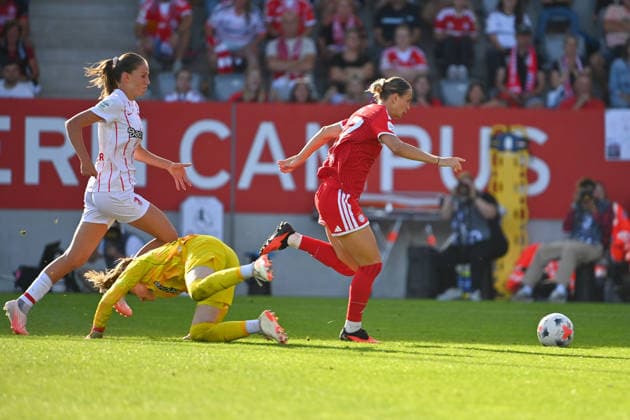 Tor Klara BUEHL (FCB) zum 3-1, Aktion,Torschuss. Fussball Google Pixel Bundesliga der Frauen Saison 2026 2027, 3.Spieltag, Spieltag03 FC Bayern Muenchen Frauen - SC Freiburg am 06.09.2026 FC BAYERN CAMPUS *** Goal by Klara BUEHL (FCB) to make it 3–1, play, shot on goal, soccer, Google Pixel, Women s Bundesliga, 2026–2027 season, Matchday 3, Matchday 03: FC Bayern Munich Women vs. SC Freiburg on September 6, 2026, FC BAYERN CAMPUS