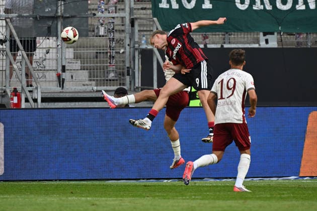 06.09.2026, xjhx, Fussball 1.Bundesliga, Eintracht Frankfurt - FC Augsburg v.l. TJonathan Jonny Burkardt (Eintracht Frankfurt) Torschuetze, erzielt das Tor, Treffer, scores the goal 1:0 (DFL DFB REGULATIONS PROHIBIT ANY USE OF PHOTOGRAPHS as IMAGE SEQUENCES and or QUASI-VIDEO) Frankfurt am Main *** September 6, 2026, xjhx, Soccer, Bundesliga 1, Eintracht Frankfurt vs. FC Augsburg – T: Jonathan Jonny Burkardt, Eintracht Frankfurt goal scorer, scores the goal, 1–0. DFL and DFB regulations prohibit any use of photographs as image sequences and or quasi-video. Frankfurt am Main