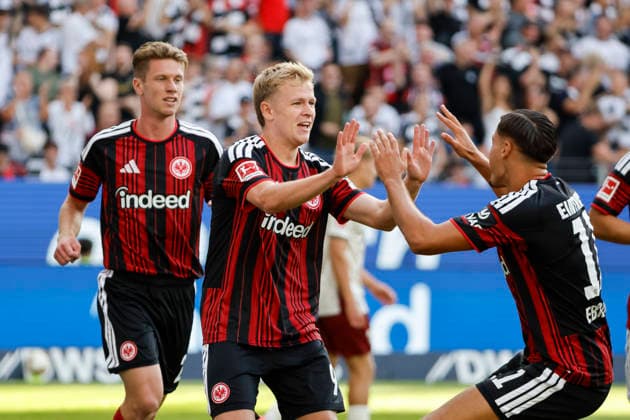 Torjubel bei Jonathan Burkardt (Eintracht Frankfurt, 09) nach seinem Tor zum 1:0, Freude, Begeisterung, positive Emotionen, Torerfolg , Deutschland, Fussball, 1. Bundesliga, 2.Spieltag, 2026 2027, Eintracht Frankfurt vs. FC Augsburg, 06.09.2026, Frankfurt am Main Deutsche-Bank-Park Deutschland *** Jonathan Burkardt of Eintracht Frankfurt celebrates his goal in the 9th minute, making the score 1–0—joy, excitement, positive emotions, goal, Germany, soccer, Bundesliga 1, Matchday 2, 2026–2027, Eintracht Frankfurt vs. FC Augsburg, September 6, 2026, Frankfurt am Main, Deutsche Bank Park, Germany Copyright: xGrantxHubbsx